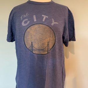 Warriors “The City” T Shirt Size Small